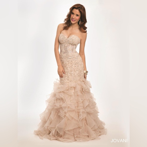 Jovani Dresses & Skirts - Jovani Strapless Ruffled Mermaid Gown in Champagne